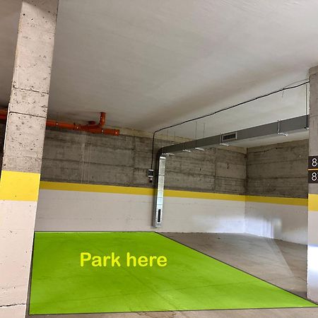 New Modern & Cozy Apartment With Free Private Parking And Ev Charging Station Warna Zewnętrze zdjęcie